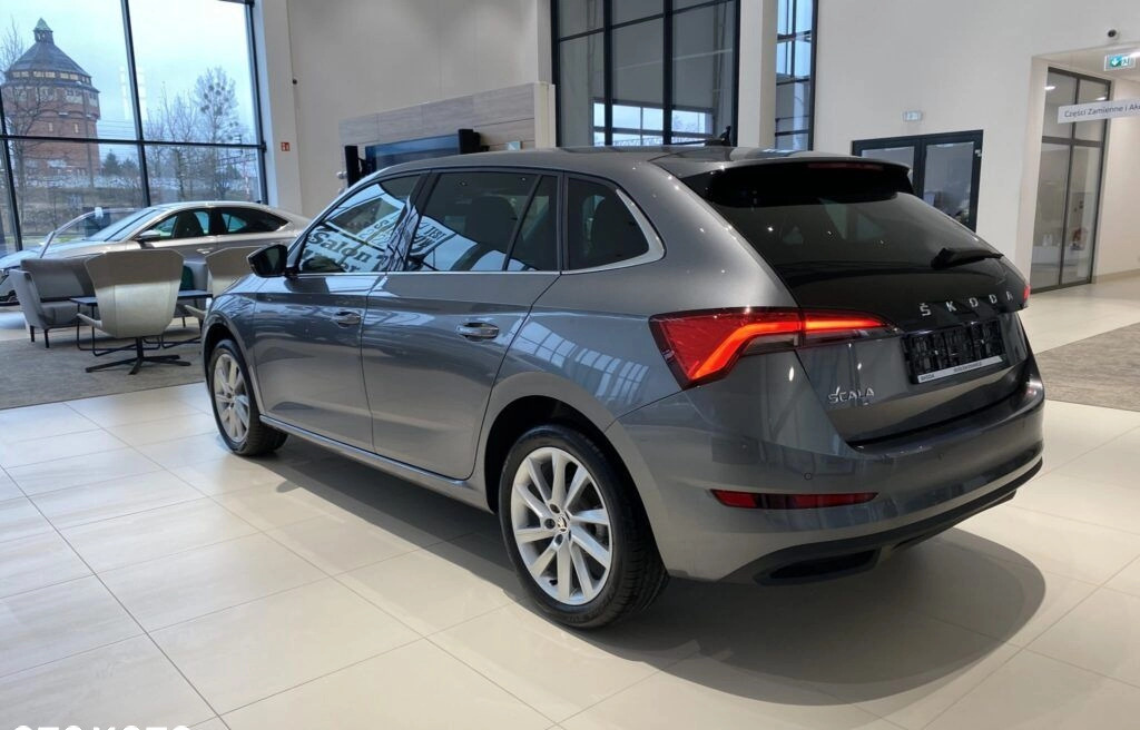 Skoda Scala cena 125320 przebieg: 1, rok produkcji 2024 z Bydgoszcz małe 529